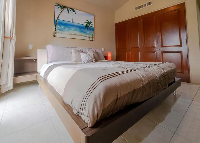 Sol 6 - 3 Bedroom Only 1 Block From Coco - At Luna Maya * Playa del Carmen