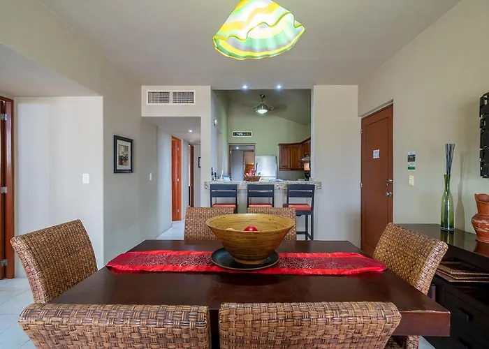 Sol 6 - 3 Bedroom Only 1 Block From Coco - At Luna Maya * Playa del Carmen