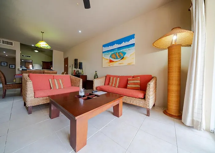 Sol 6 - 3 Bedroom Only 1 Block From Coco - At Luna Maya Hotel *